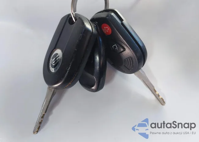 4M2CN8B76AKJ10025: 44333346