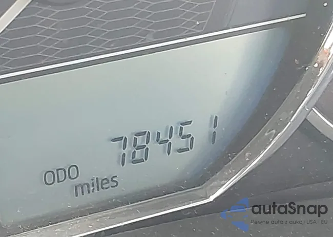 2T1BURHE3EC084832: 44333353