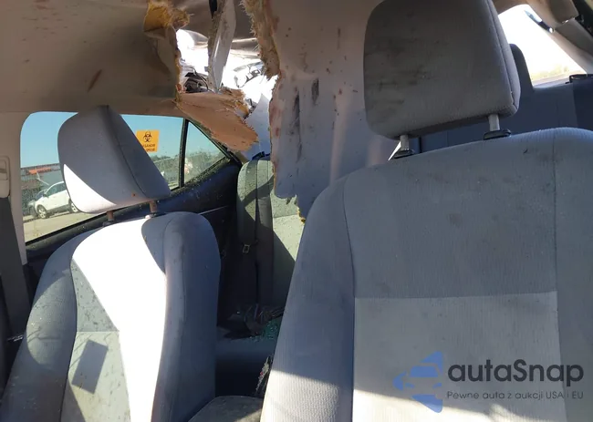 2T1BURHE3EC084832: 44333353