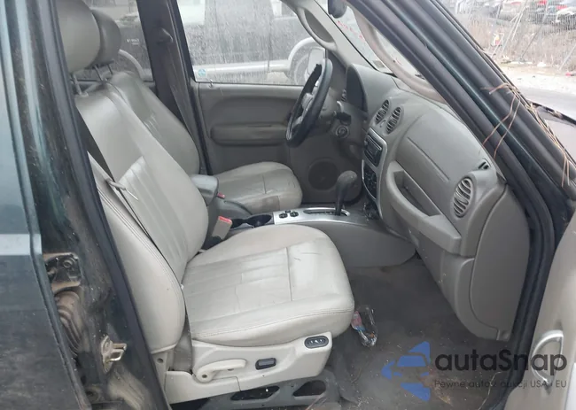 1J8GK58K35W562175: 44333371