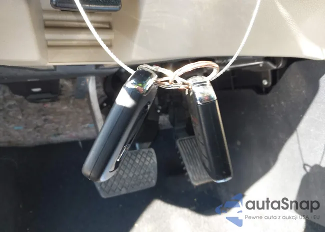 1HGCR6F53FA006548: 44333418