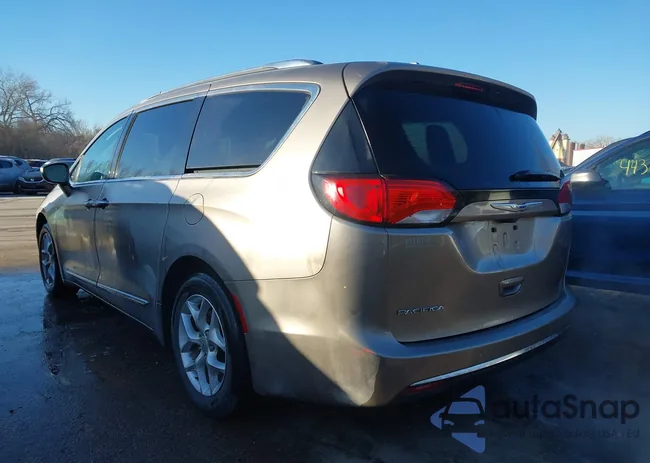 2C4RC1BG5JR270413: 44333419