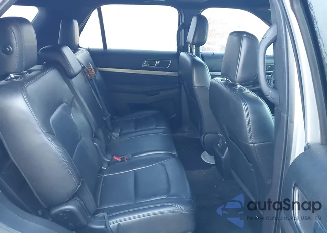 1FM5K7D80JGC13334: 44333422