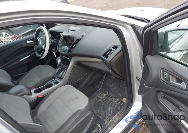 1FMCU9G98EUC33548: 44333502