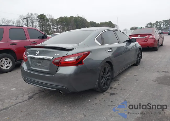 1N4AL3AP1HC185426: 44332706