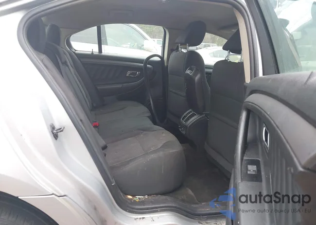 1FAHP2HW5BG180904: 44332740