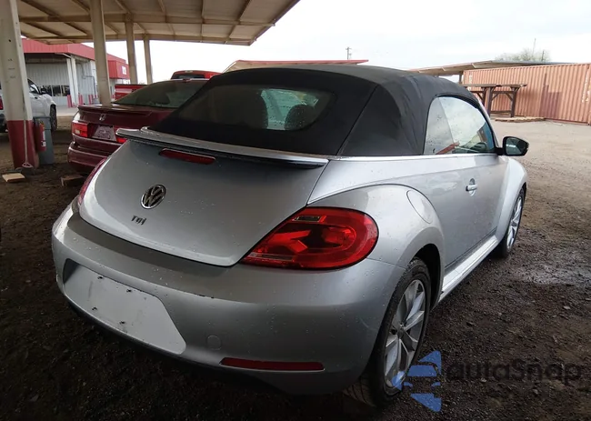 3VW5L7AT7DM830716: 44332788