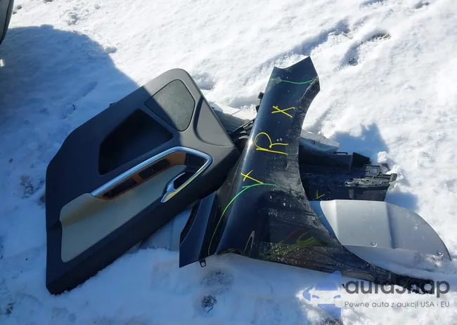 YV440MRU1H2174252: 44332830