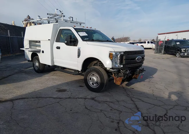 1FTBF2B62KEF56000: 44332845