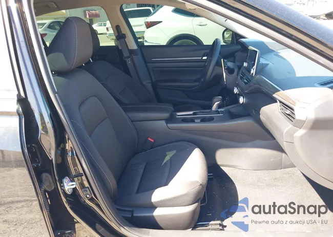 1N4BL4DV6SN385797: 44332873