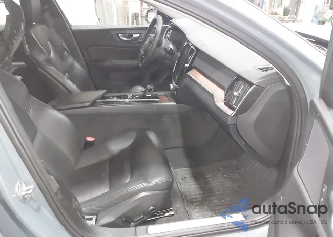 7JRL12FL8RG303217: 44332875