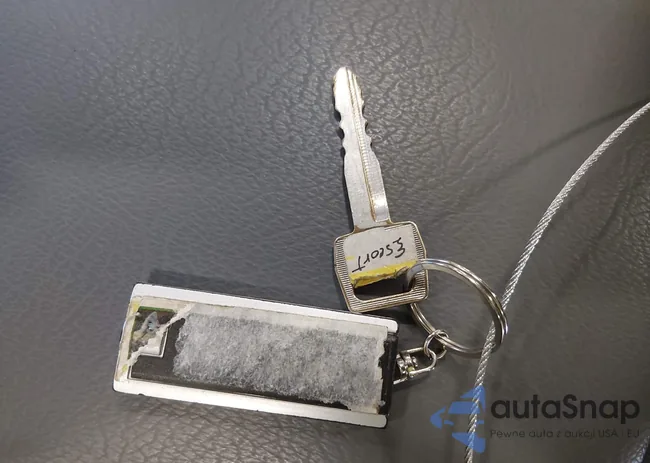 1FASP11J7SW261861: 44333972