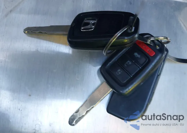 1HGCR2F32HA167631: 44334004