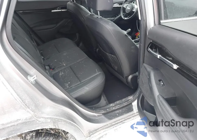 KNDERCAA3R7545991: 44334073