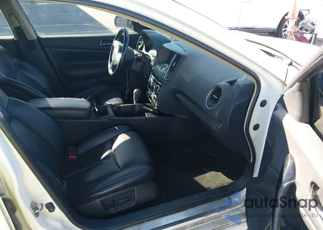 1N4AA5AP5BC851440: 44334094