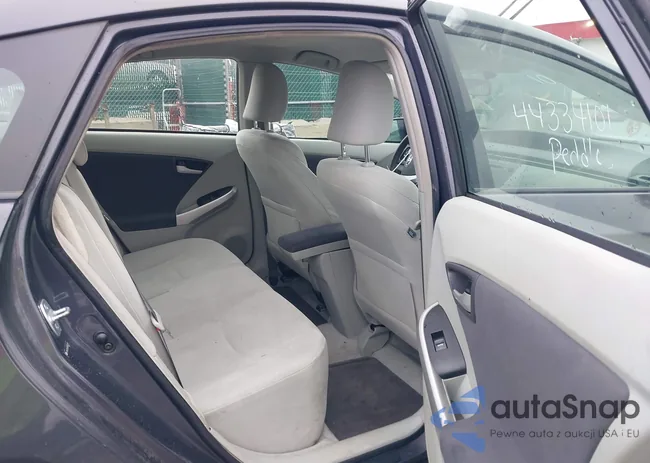 JTDKN3DU0A0002275: 44334101