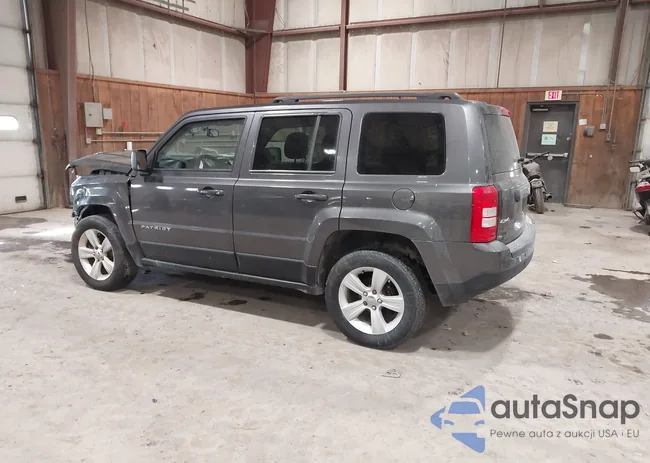 1C4NJRFB1GD646988: 44334115