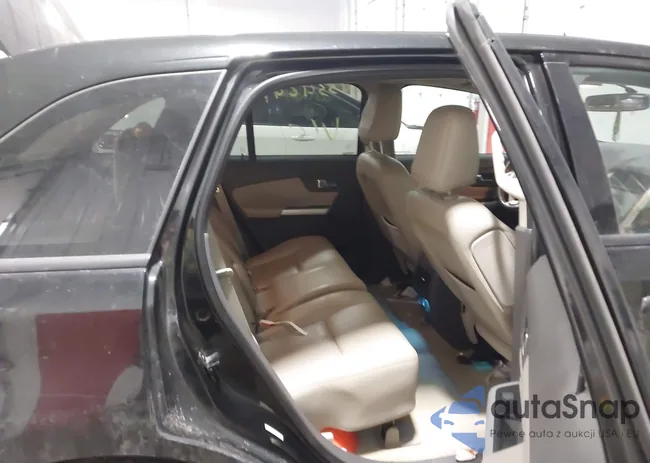 2FMDK4JC9BBA51215: 44334241