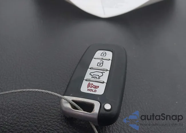 KMHGC4DD2CU191083: 44334276