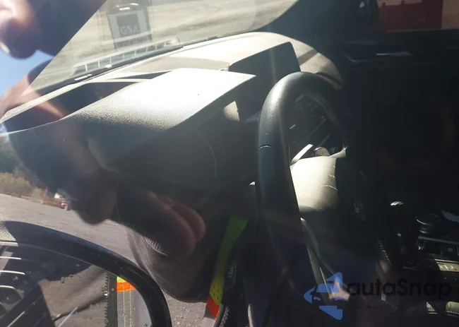 5UXTR9C51JLD66923: 44334372