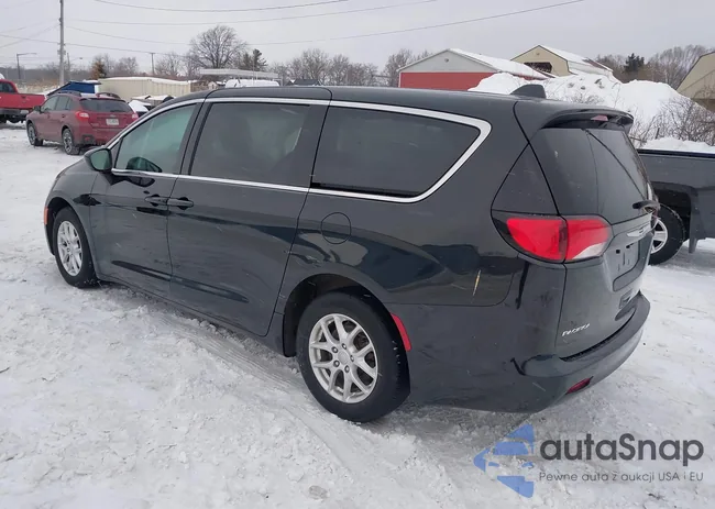 2C4RC1CGXHR519958: 44334423