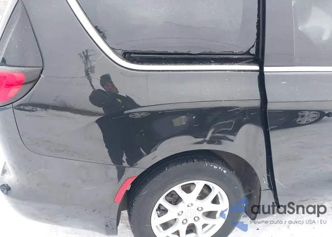 2C4RC1CGXHR519958: 44334423