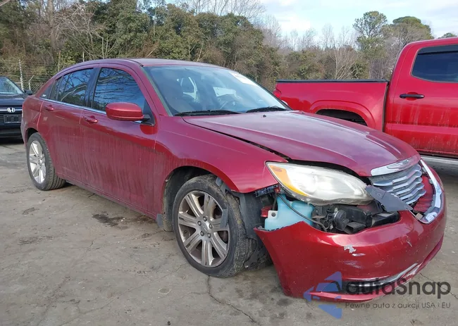 1C3CCBBB8CN107789: 44334437