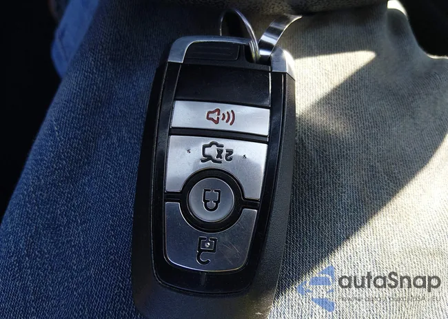 1FATP8UH5N5130430: 44334442