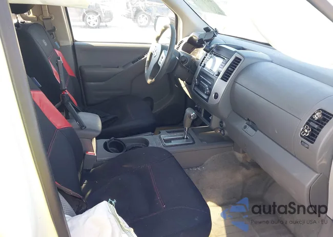 1N6AD0EV5JN758155: 44334443