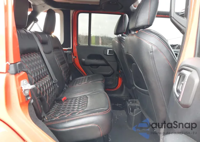 1C4HJXENXJW247053: 44334496