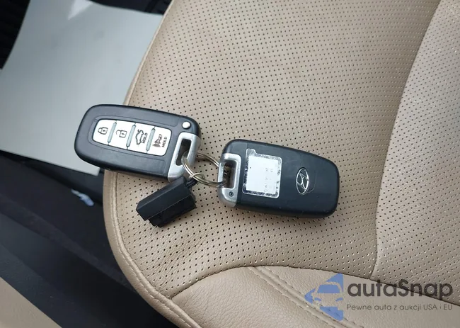 KMHEC4A43CA032375: 44333633