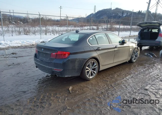 WBA5B3C53GG259606: 44333667