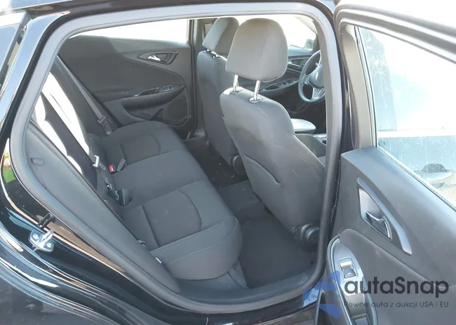 1G1ZD5ST6SF142877: 44333690