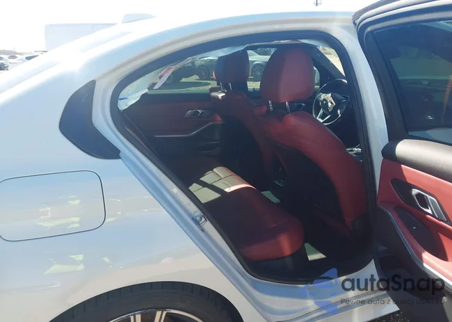 3MW69FF02P8D09315: 44333698