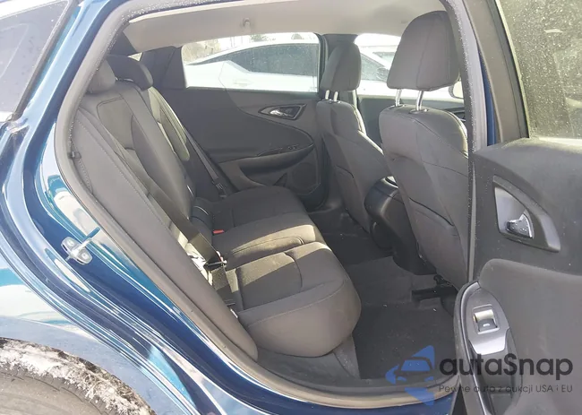 1G1ZB5ST5KF141189: 44333760