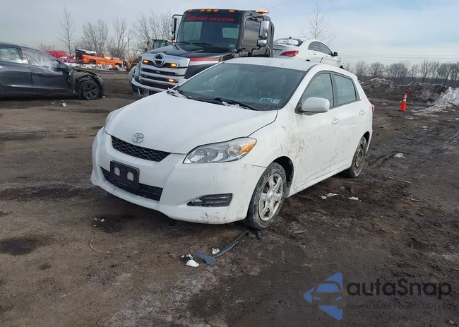 2T1KU40E39C096869: 44333843