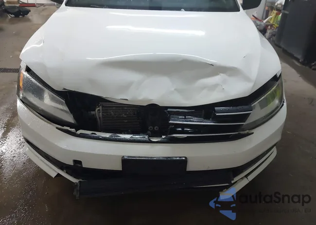 3VWB17AJ6GM389219: 44333855