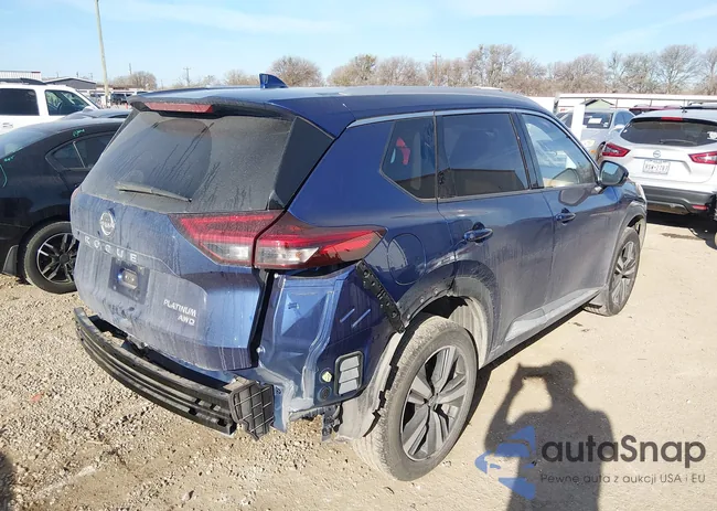 JN8BT3DD9NW271906: 44333875