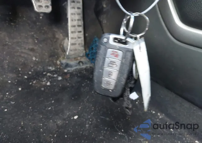 KMHTC6AE2EU199324: 44333887