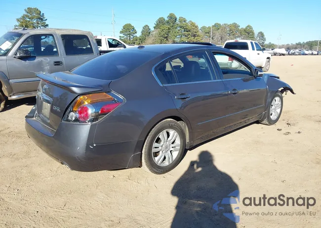 1N4AL2AP1CN433424: 44333906