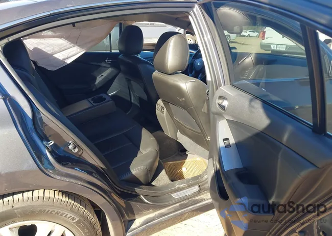 1N4AL2AP1CN433424: 44333906