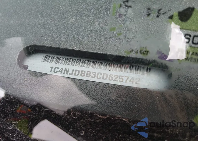 1C4NJDBB3CD625742: 44335016