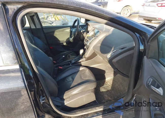 1FADP3N24GL216067: 44335109