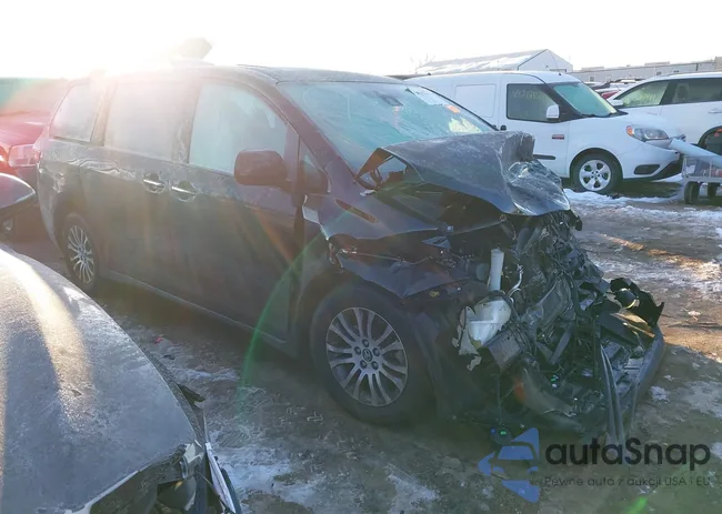 5TDYZ3DCXJS918058: 44335115