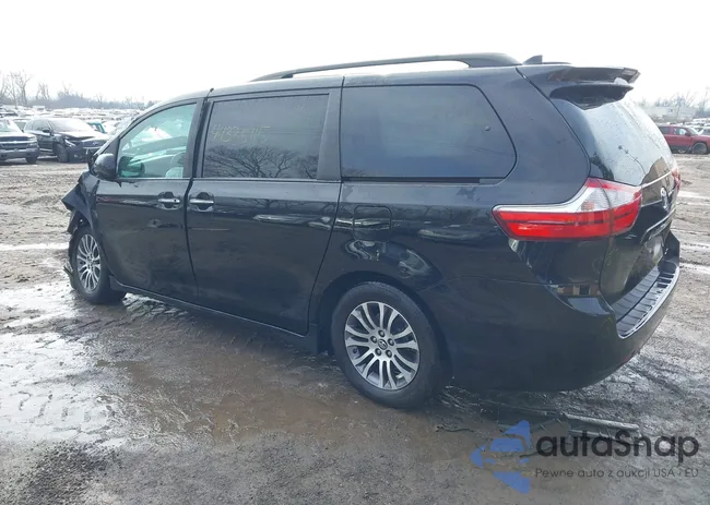 5TDYZ3DCXJS918058: 44335115