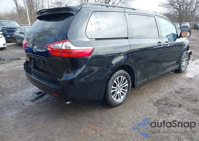 5TDYZ3DCXJS918058: 44335115