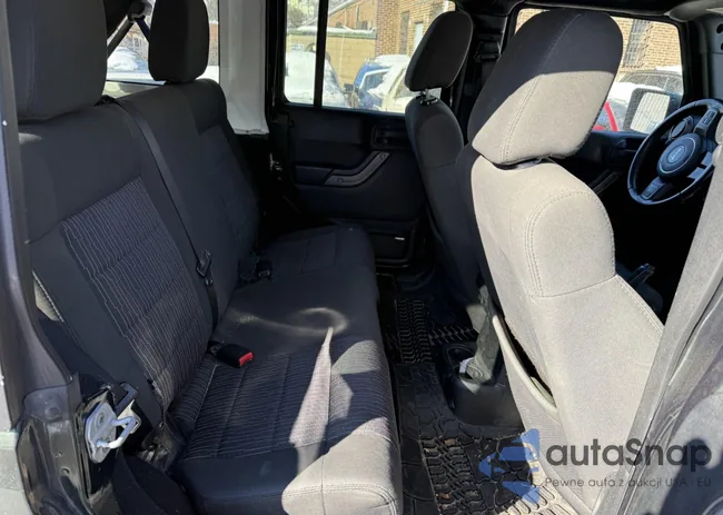 1J4BA3H1XBL528178: 44335216