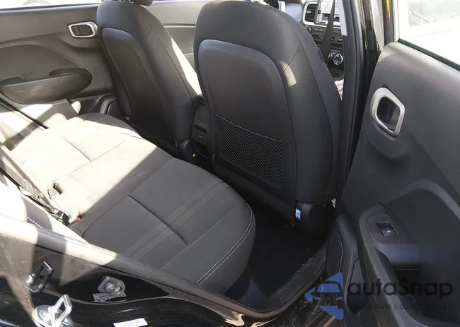 KMHRC8A35RU326674: 44335323