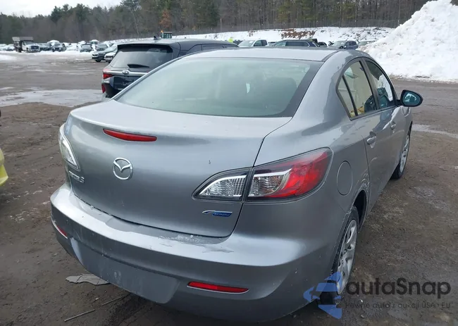 JM1BL1UP4D1852087: 44335424