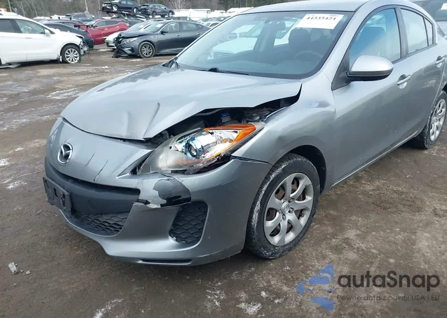 JM1BL1UP4D1852087: 44335424